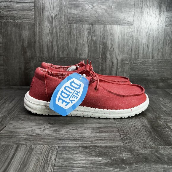 Hey Dude Wendy Stretch Women's size 7 Red Lightweight Shoes - Picture 1 of 8